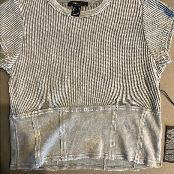Forever 21 shirt - Picture 2 of 4